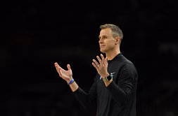 5-star duo Marcus Spears Jr. and Ryan Hampton impress with win at EYBL with Duke HC Jon Scheyer in attendance