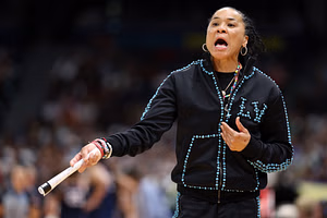 "They're going to run into some financial troubles": When Dawn Staley highlighted major challenges for WNBA after being named Top 15 All-time player