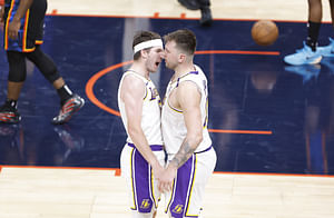 Austin Reaves reacts as Lakers splash $12,000,000 to sign 44% 3-point shooter in major move: "Welcome to LA my guy"