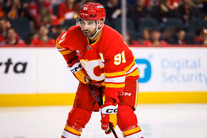 NHL Rumors: Steve Dangle links Nazem Kadri to $3B franchise, drops truth bomb on Maple Leafs' chance