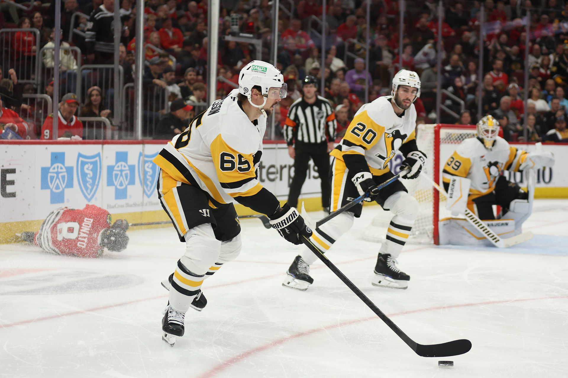 Karlsson&#039;s no-movement clause could make a Penguins-Hurricanes trade challenging - Source: Imagn