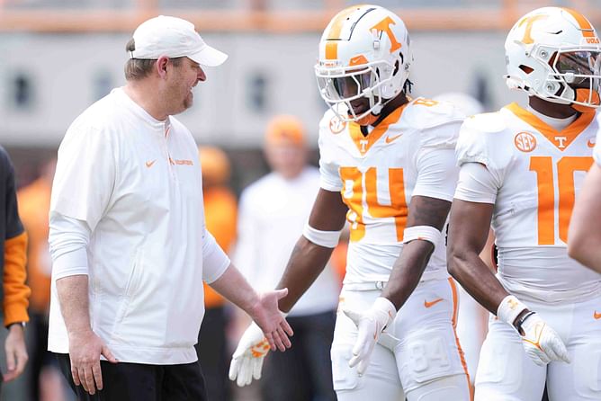 "Tennessee and two poverty schools, easy choice": Fans react as 4-star OL Kamari Blair announces top destinations