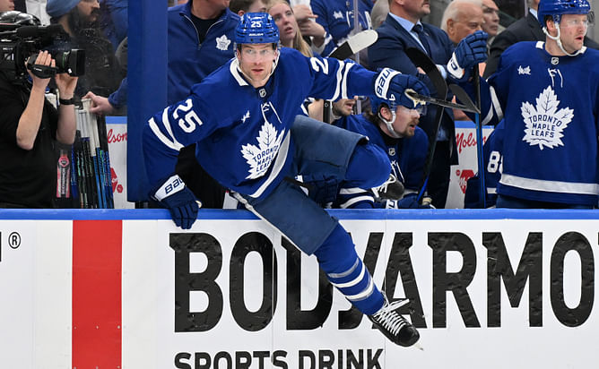 NHL analyst warns Maple Leafs against trading newly acquired $24,600,000 ex-Bruins D-man