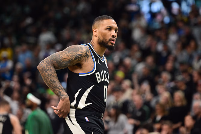 Top 5 landing spots for Damian Lillard after shocking Bucks waiver