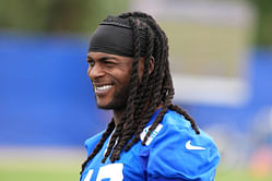 "Passed around like a blunt": NFL fans react to Davante Adams' first look in Rams new uniform