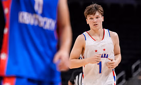 “This year’s Kon Knueppel”: Analyst heaps high praise for UConn's Braylon Mullins