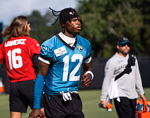 “He can’t sit in two meetings”: Travis Hunter’s two-way dream takes a hit as Greg Cosell breaks down limitations