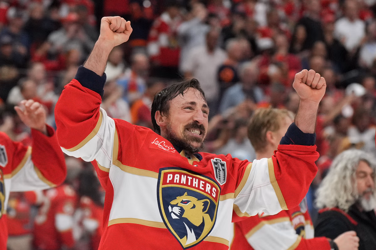 NHL insider bluntly questions 37-year-old Brad Marchand's 6-year contract, compares it to Ilya Kovalchuk's 15-year, $100M deal