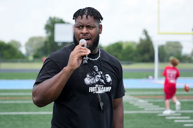 "Don't wanna talk about that right now": Trey Smith gets honest about Chiefs contract extension after $23,402,000 franchise tag