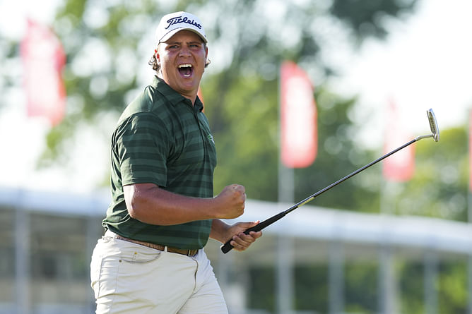 WATCH: 20-yo prodigy Aldrich Potgieter chips an eagle from penalty area at John Deere Classic 2025