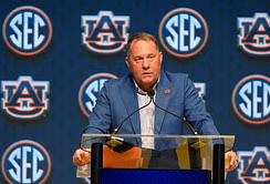 "I think their personnel is significantly better": CFB insider shares bold assessment of Hugh Freeze & Auburn heading into 2025