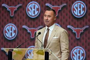 "That was no accident" "poverty conference": Fans clueless as Steve Sarkisian gets greeted with Texas A&M war hymn at SEC Media days 2025