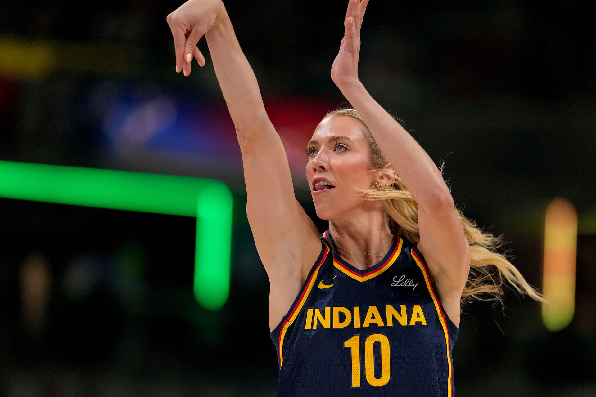 &ldquo;You got this honey&rdquo;: Lexie Hull&rsquo;s mom posts heartfelt rallying cry as Fever sharpshooter being underutilized despite standout efficiency (Source: Imagn)