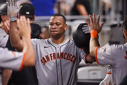 “Rather be on the field than be in the cage hitting” - Rafael Devers delivers unfiltered take on debut at 1B since whirlwind trade from Red Sox