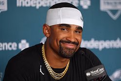 $20 million ex-NBA player quips about Jalen Hurts stacking smooth one liners during Eagles presser: "So he can stop"