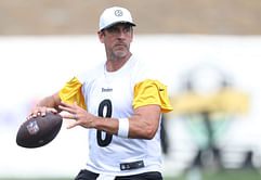 Ex-Lakers star makes hilarious Arch Manning joke as Aaron Rodgers' cold fan treatment goes viral