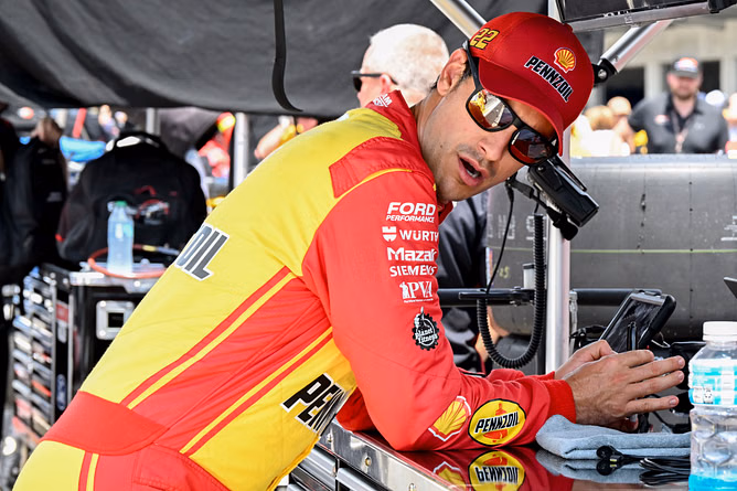 Joey Logano recounts unconventional fix for dead car, only for a late flat tire to derail his Indy dream: “I was hitting everything inside the car”