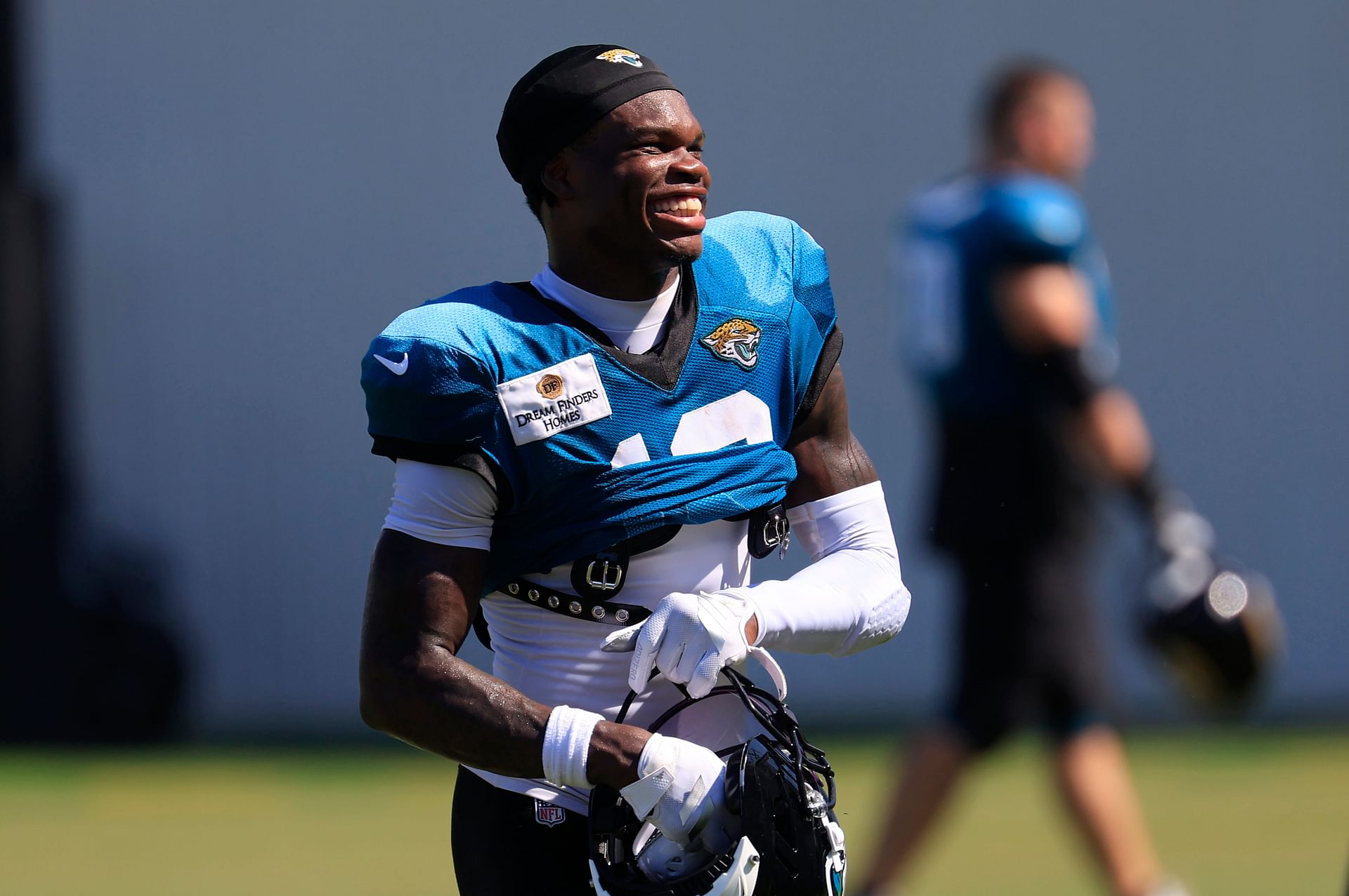 Coach Prime's son Deion Sanders Jr. shows off Travis Hunter's new Jacksonville Jersey via latest IG post