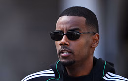 "It would upset our tight-knit group" - Newcastle star claims players would be hurt if Alexander Isak leaves amid Liverpool links