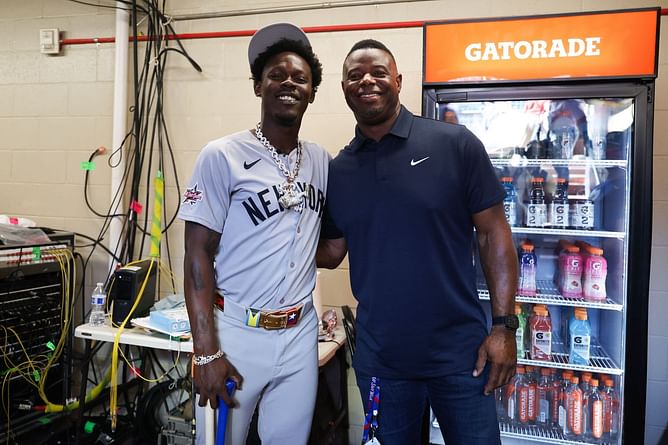 “Until you get bit on the ***” - Jazz Chisholm Jr. gives his two cents on Ken Griffey Jr.’s wild shark tale