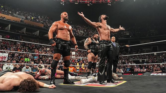 4 WWE stars who can join Seth Rollins' faction at Saturday Night's Main Event