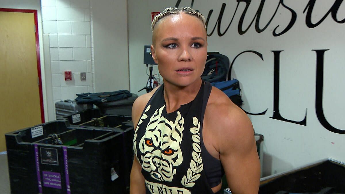 Ivy Nile backstage on RAW (Picture courtesy: WWE.com)
