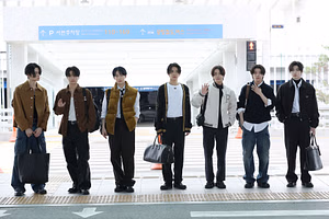 "Can't even guarantee safety in their own homes?"— Fans outraged after alleged sasaeng attempts to film ENHYPEN at their dorm