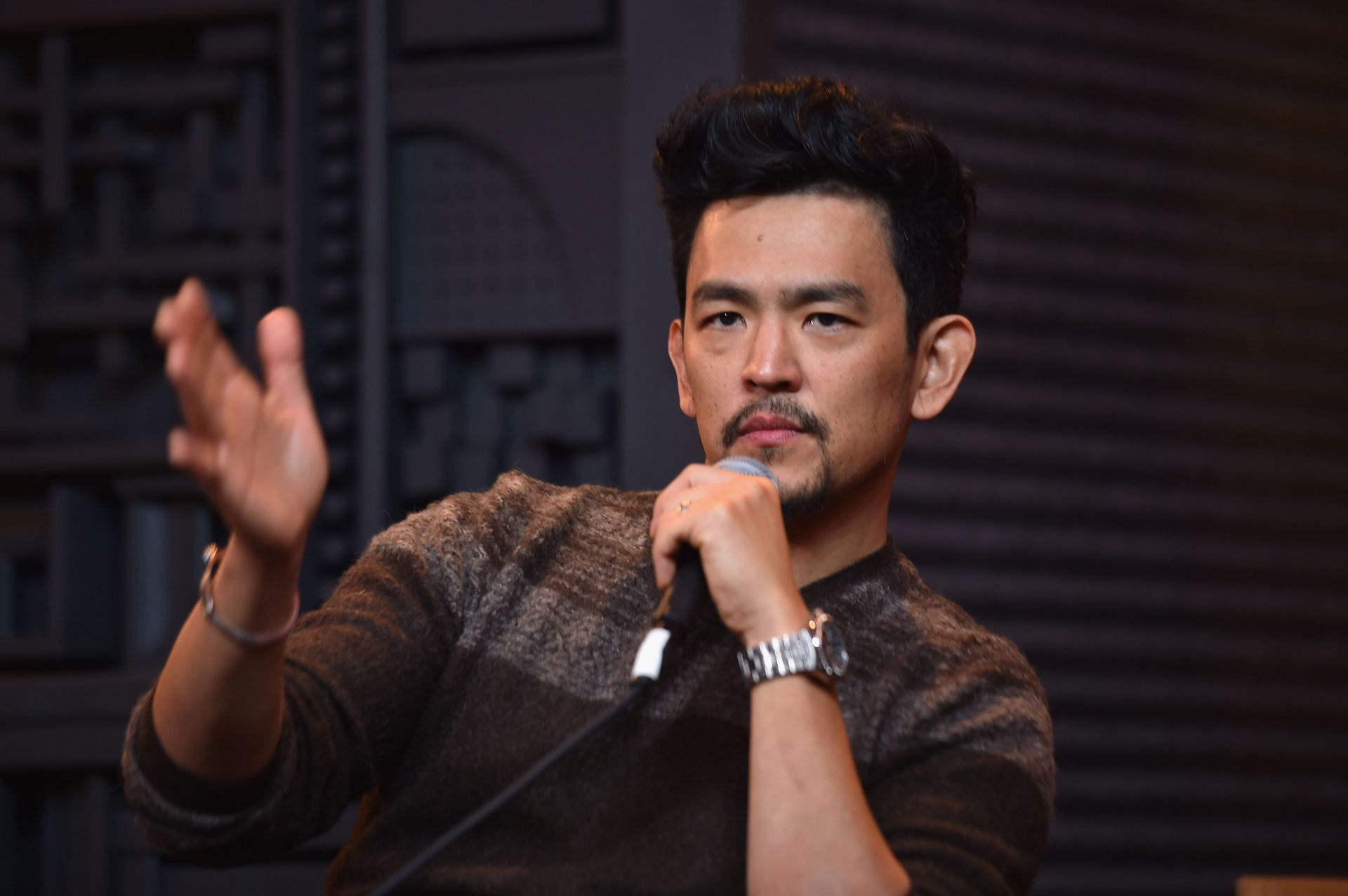John Cho plays Alec in Poker Face season 2 (Image via Getty)