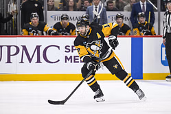 $30.75M Penguins winger 'perfectly fits' Maple Leafs' Mitch Marner void but trade hinges on steep price, opines insider