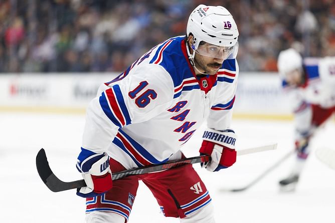 Vincent Trocheck's wife Hillary pens heartfelt birthday message for beau with throwback picture from 2017 as Rangers forward turns 32