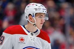Canadiens prospect LJ Mooney makes his thoughts known about drawing inspiration from Lane Hutson