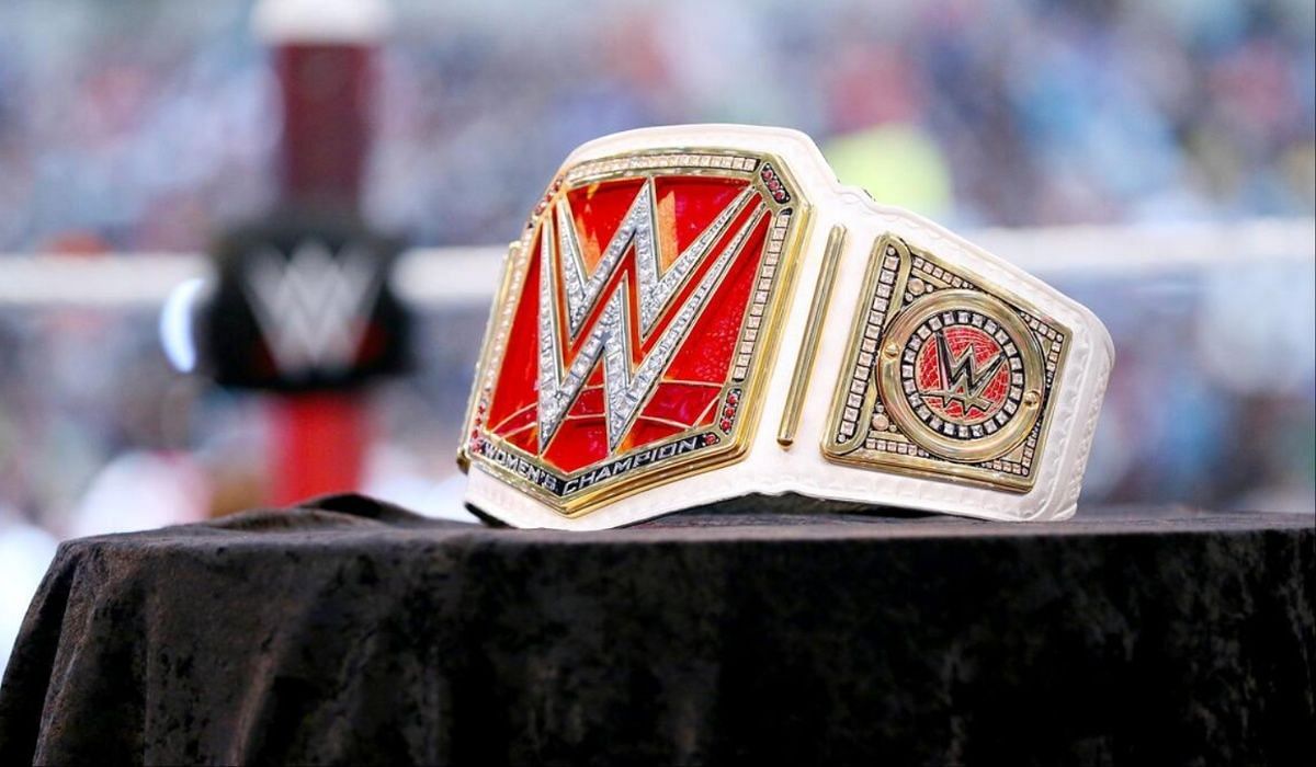 Former WWE Women