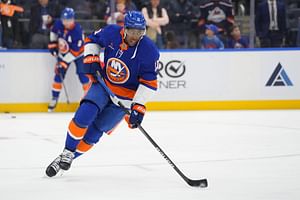 Islanders HC Patrick Roy plans face-to-face apology after calling $14,000,000 forward 'god awful' last season