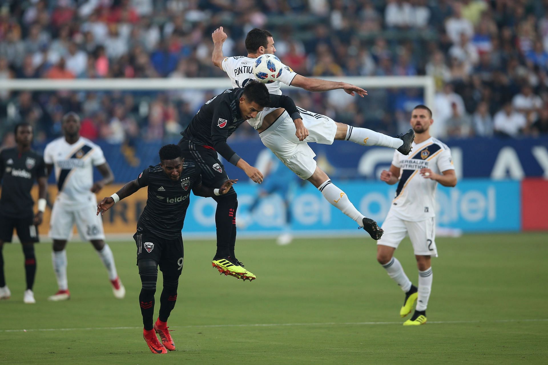 SOCCER: JUL 04 MLS - DC United at LA Galaxy - Source: Getty