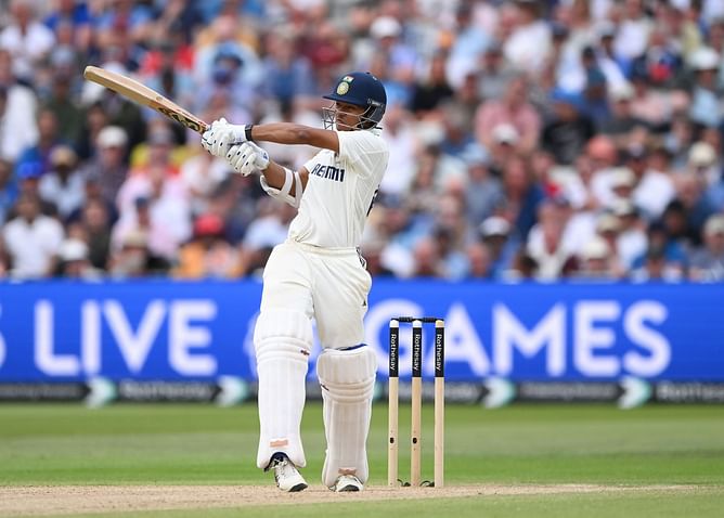 Yashasvi Jaiswal burns review after Josh Tongue traps him lbw for 28 on Day 3 of ENG vs IND 2025 2nd Test [Watch]