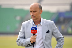 Who said what - top 5 expert reactions on India changing the ball early on Day 2 of ENG vs IND 2025 3rd Test ft. Nasser Hussain
