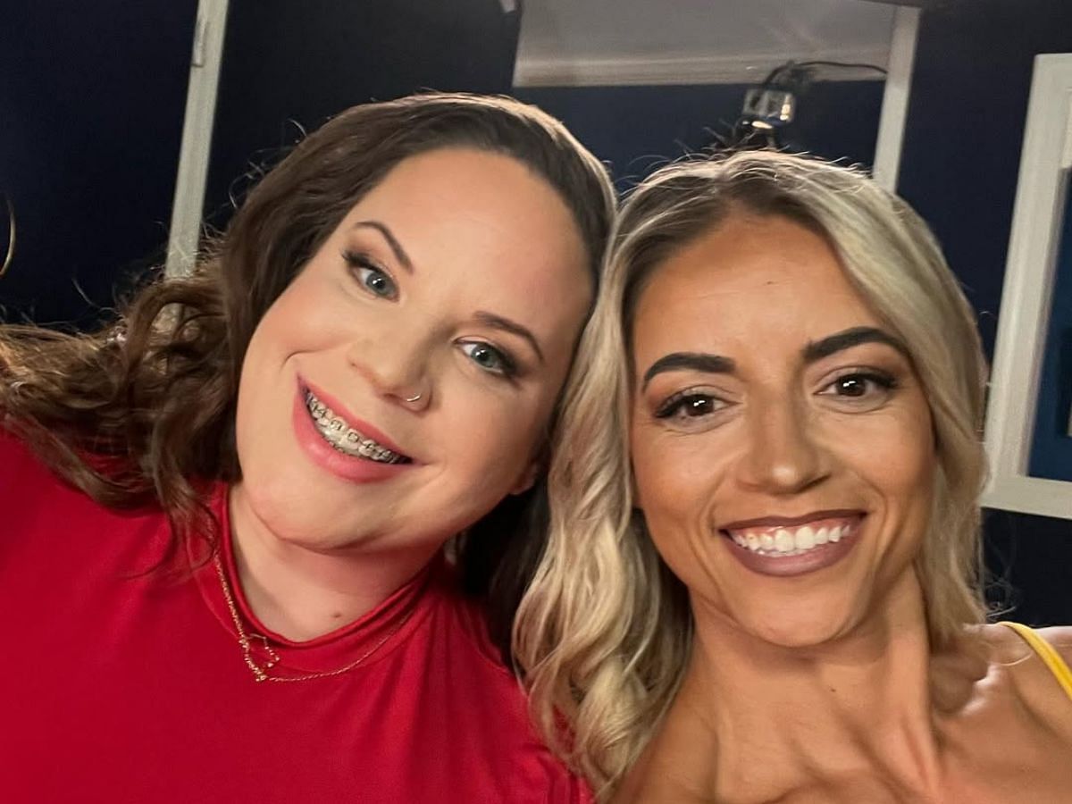 Whitney and Jessica from My Big Fat Fabulous Life (Image via Instagram/@dragonqueen11)