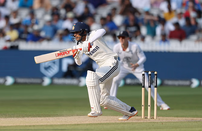 "600 runs is enough for this fella" - England fielder fiercely sledges Shubman Gill on action-packed Day 4 of 3rd ENG vs IND 2025 Test [Watch]