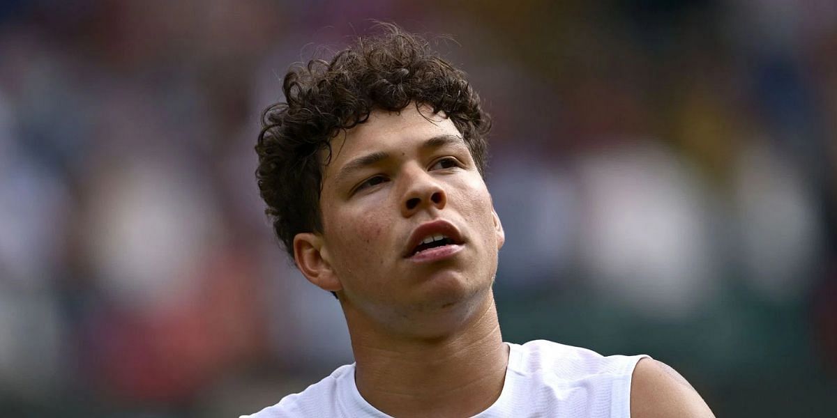 Ben Shelton hit a fan with a serve but issued an immediate apology during his third-round match at the 2025 Mubadala Citi DC Open in Washington (Source: Getty)