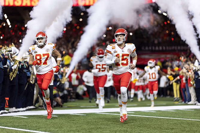 "It’s sacrilegious to talk about Patrick Mahomes" - Ex-Eagles LB Emmanuel Acho raises red flags about longevity of Chiefs' dynasty