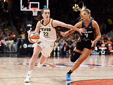Caitlin Clark Stats Tonight: Fever superstar records new low and suffers another injury setback in win vs Sun (July 15, 2025 WNBA Season)