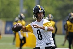 "Dad throwing football with his boys": NFL fans react as Aaron Rodgers shares BTS from building chemistry with Steelers WRs