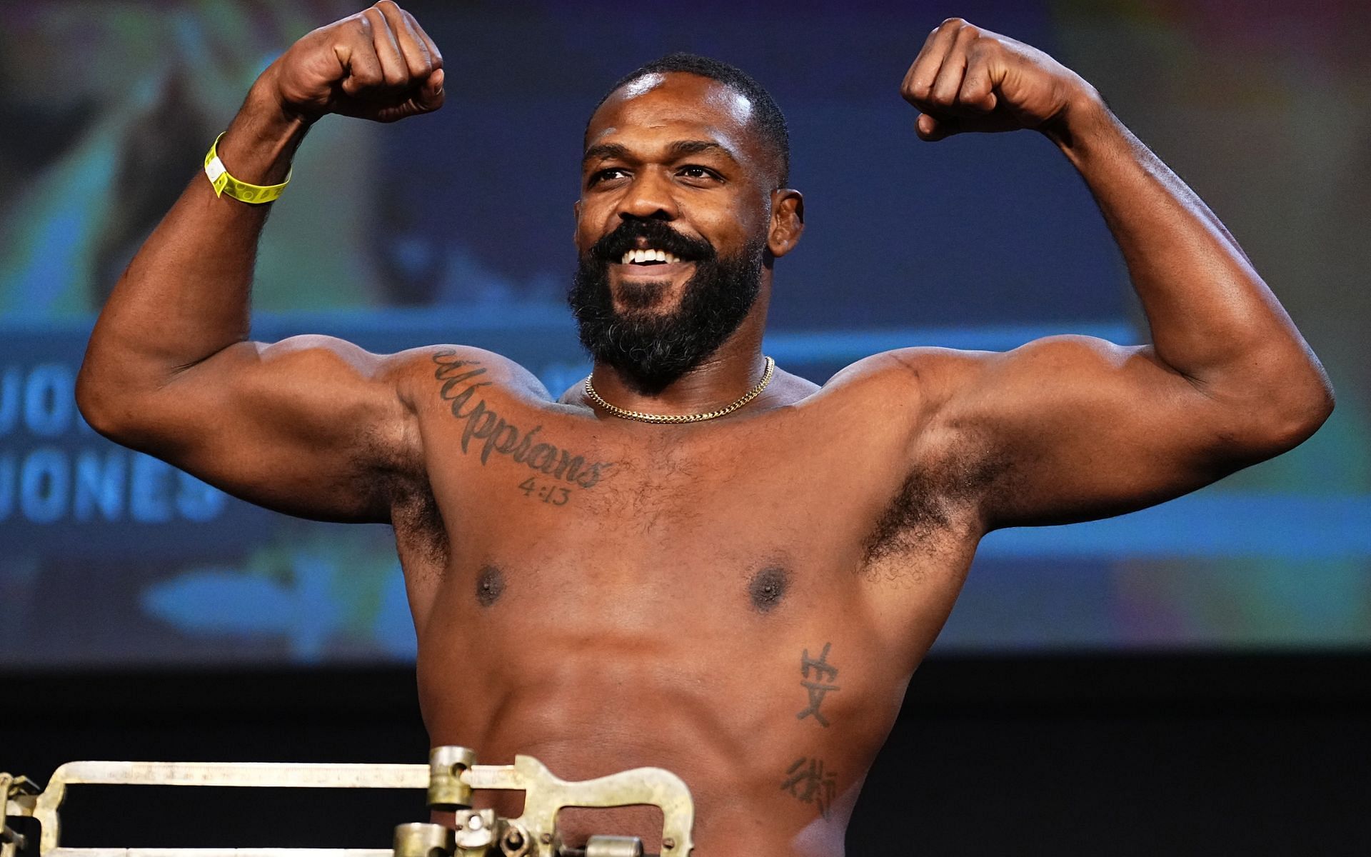 Jon Jones offered alternative fight by boxing promoter. [Image courtesy: Getty]