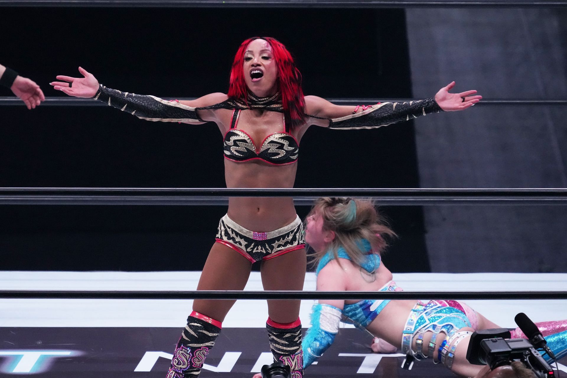 Best wishes to AEW star Mercedes Mone