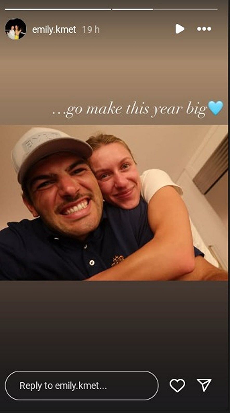 Cole Kmet&#039;s wife Emily sends 5-word message as Bears TE gears up for S6 /@emily.kmet