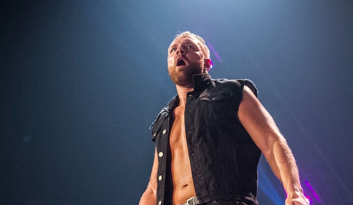 Jon Moxley is in the middle of a lawsuit. (Image via AEW
