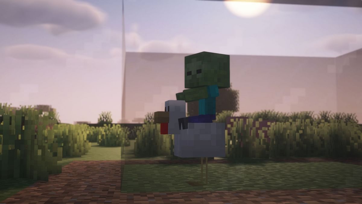 How does tinted glass work in Minecraft