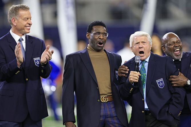 Cowboys legend Troy Aikman drops 3-word message for former coach Jimmy Johnson's 82nd birthday