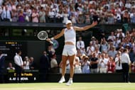 Iga Swiatek celebrates after winning the women's singles final at the 2025 Wimbledon Championships (Source: Getty)