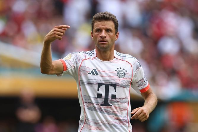 "They want to have fun and I want to have fun" - Thomas Muller laughs off query regarding a possible switch to Manchester United